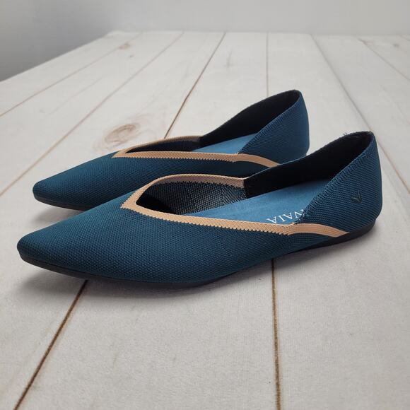 Vivaia Shoes - Vivaia Vienna pointy knit flats slip on marine blue V cut
